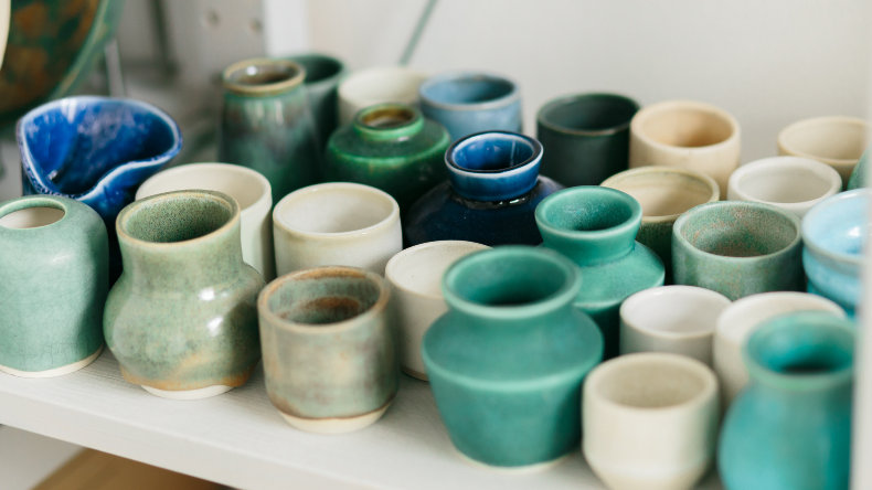 Fun Pottery Glazing Techniques & Tips To Try