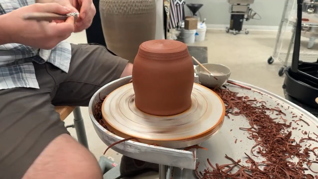 Handbuilding vs. Wheel Throwing: Which Pottery Technique is Right for You?