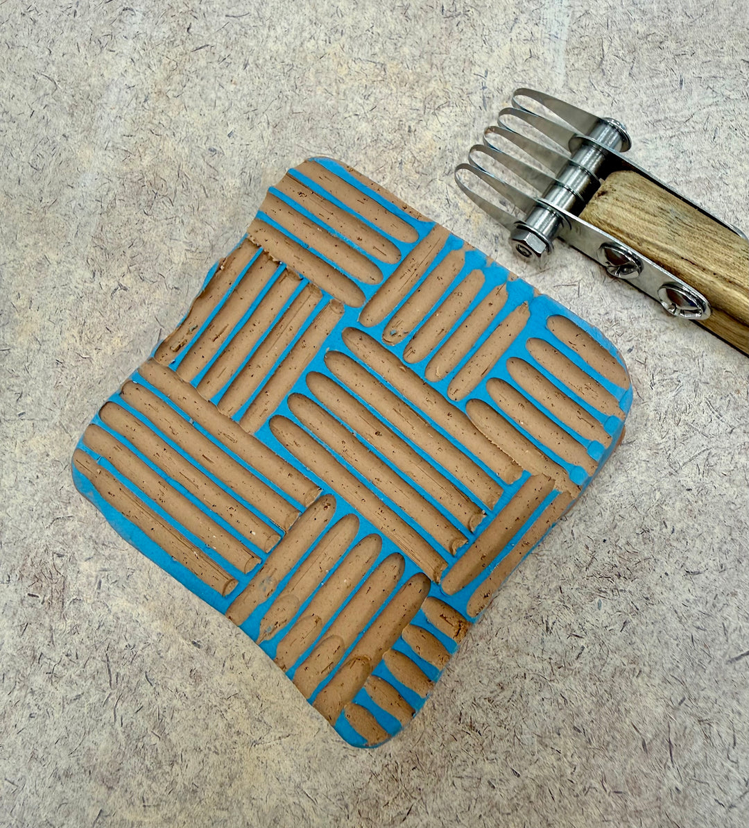 P105U Echo Groove 3 mm U 5-Blade Carver