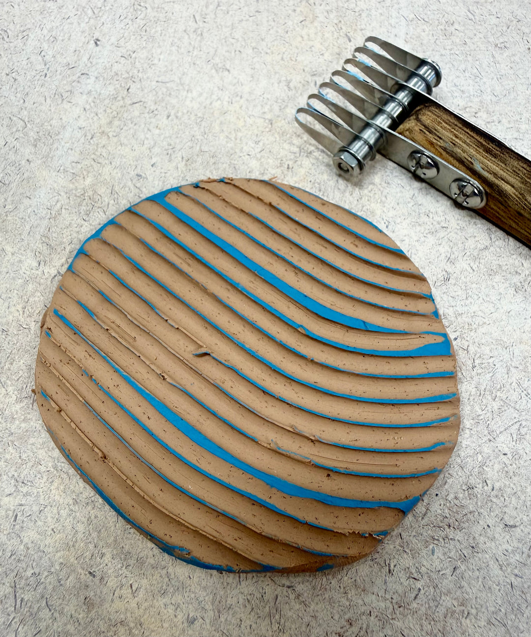 P107U Echo Groove 3 mm U 7-Blade Carver