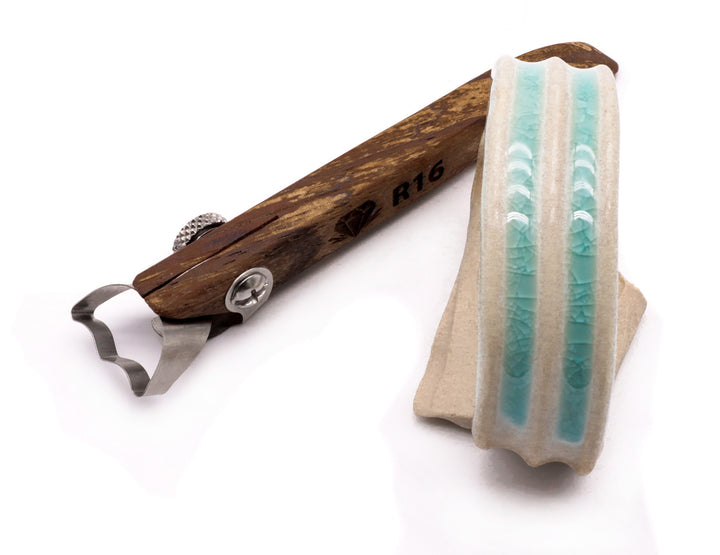 R16 Double Concave Handheld Clay Extruder Tool